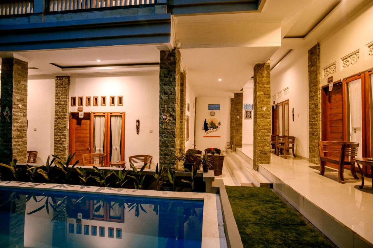 The Puncak Santhi Inn Batununggul Exteriér fotografie